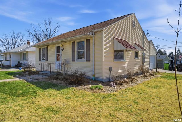 1118 E LONDON Avenue, Peoria, IL 61603