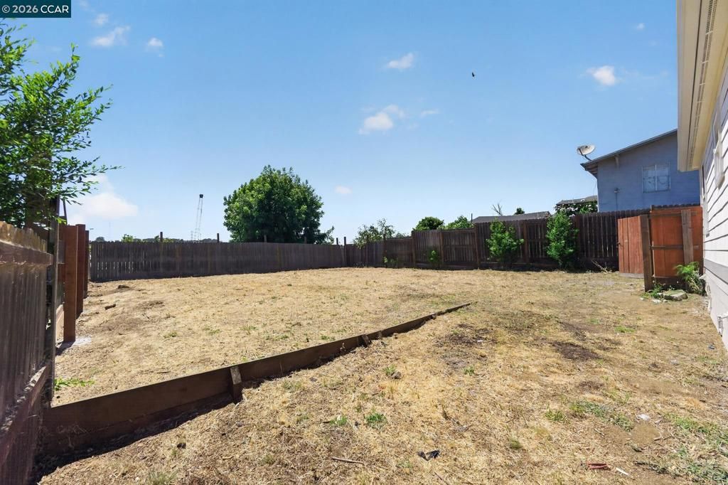 Image 21 of property listing at 427 Grant Street, Vallejo, CA 94590