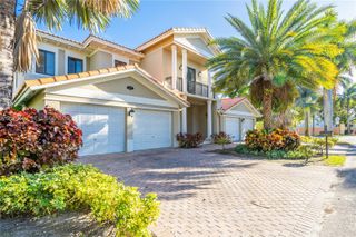19529 SW 80th Ct, Cutler Bay, FL 33157