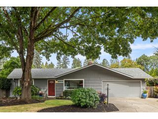 18004 BELMORE Ct, Lake Oswego, OR 97035