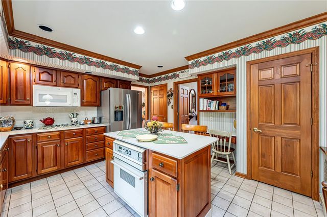 1118 Sandstone Rd, City Of Greensburg, PA 15601