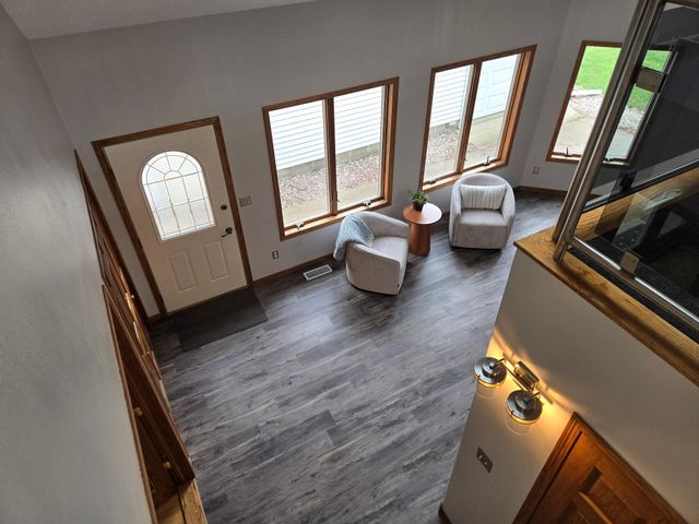 1459 Grace Avenue SW, Willmar, MN 56201