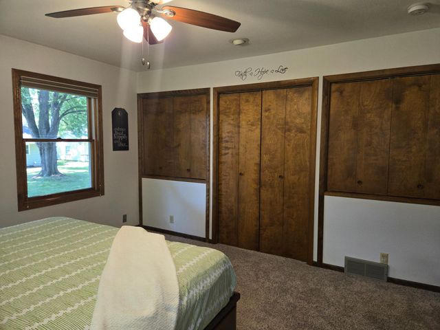 1459 Grace Avenue SW, Willmar, MN 56201