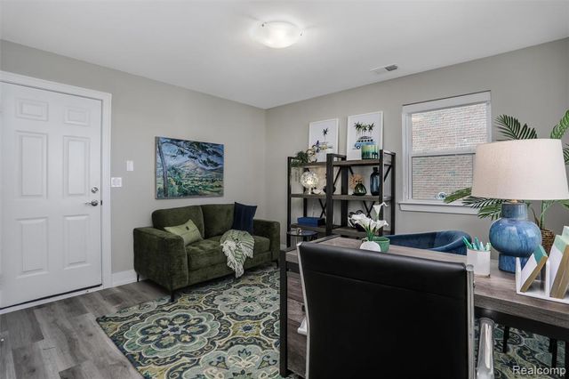743 Canterbury Lane, Troy, MI 48085