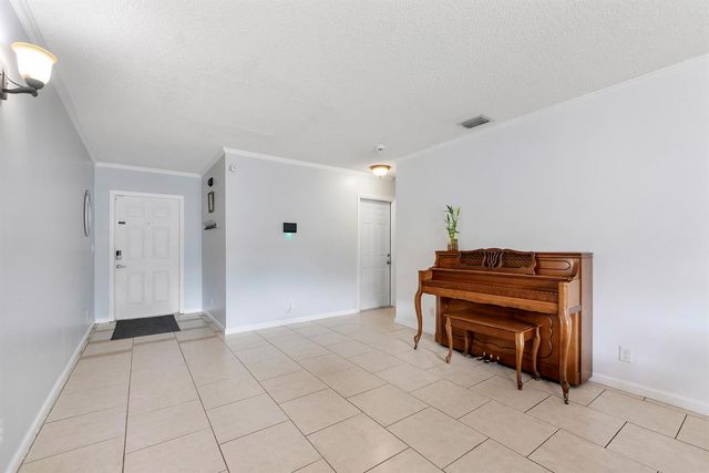 5474 NW 94th Terrace, Sunrise, FL 33351