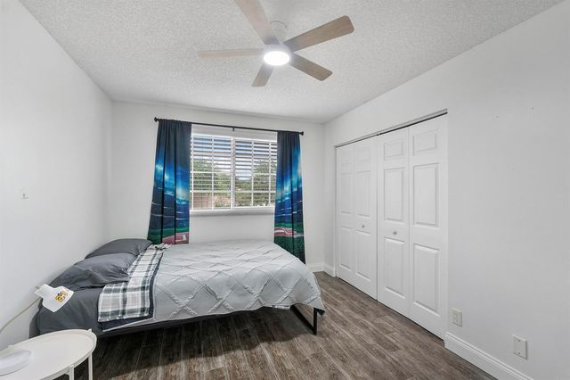 5474 NW 94th Terrace, Sunrise, FL 33351