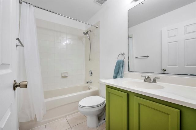 5474 NW 94th Terrace, Sunrise, FL 33351