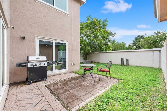 5474 NW 94th Terrace, Sunrise, FL 33351