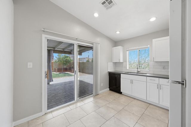 3817 W Camino Real, Glendale, AZ 85310