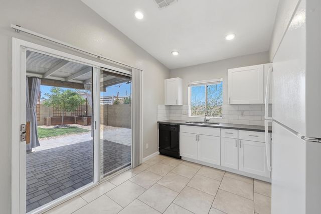 3817 W Camino Real, Glendale, AZ 85310