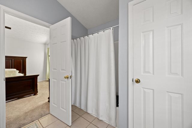 101 Brookstone Drive, Paris, KY 40361