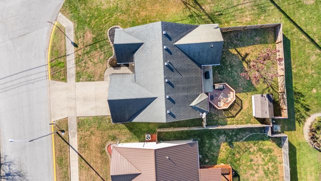 101 Brookstone Drive, Paris, KY 40361