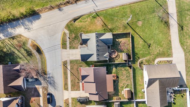 101 Brookstone Drive, Paris, KY 40361