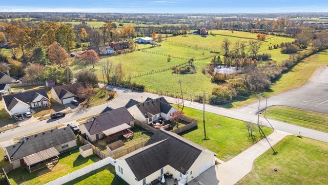 101 Brookstone Drive, Paris, KY 40361