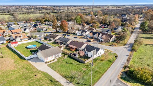 101 Brookstone Drive, Paris, KY 40361