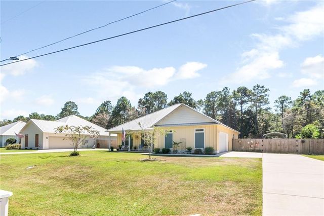 3099 Riverview Drive, Coden, AL 36523