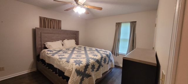 336 Crow Rd, Dover, TN 37058