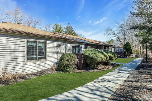 864 Skyline Drive, Coram, NY 11727