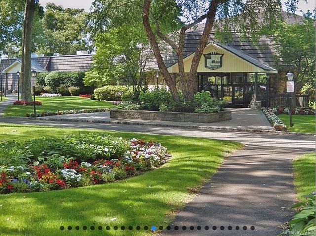 864 Skyline Drive, Coram, NY 11727