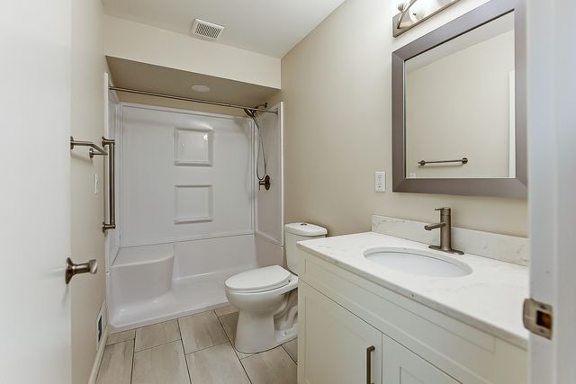 1044 Sunset Road, Ann Arbor, MI 48103