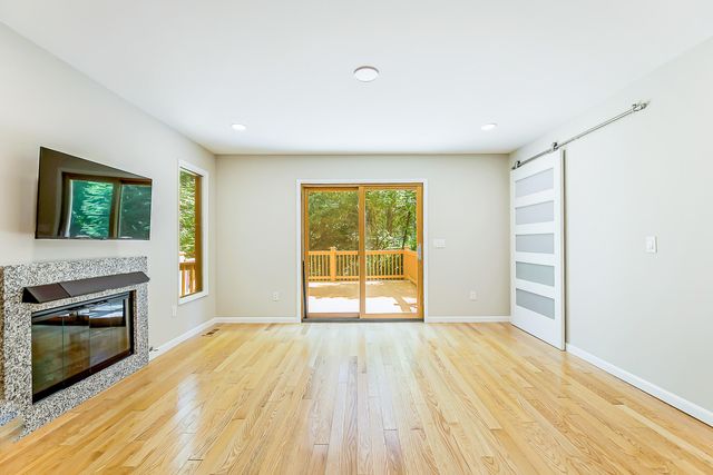 1044 Sunset Road, Ann Arbor, MI 48103