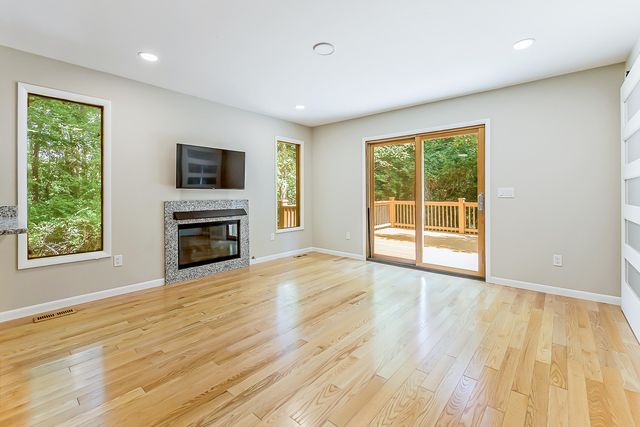 1044 Sunset Road, Ann Arbor, MI 48103