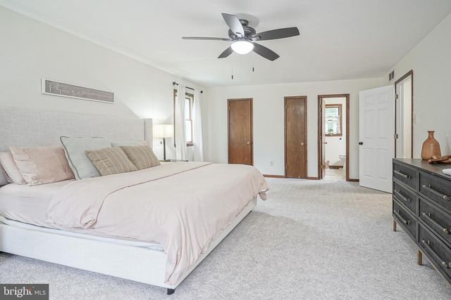 11 HIDDEN ACRES DR, Tabernacle, NJ 08088