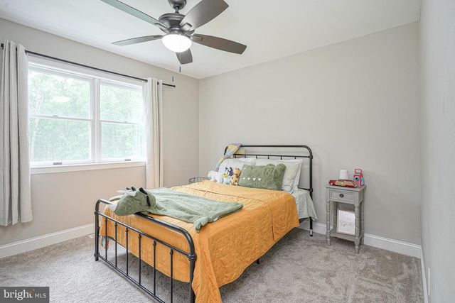 11 HIDDEN ACRES DR, Tabernacle, NJ 08088