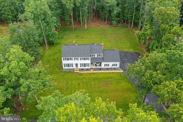 11 HIDDEN ACRES DR, Tabernacle, NJ 08088