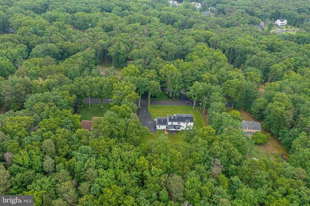 11 HIDDEN ACRES DR, Tabernacle, NJ 08088