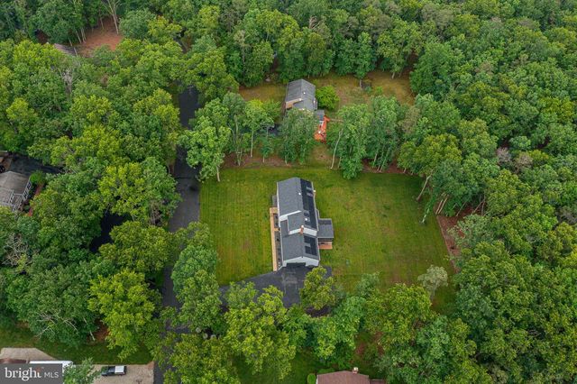 11 HIDDEN ACRES DR, Tabernacle, NJ 08088