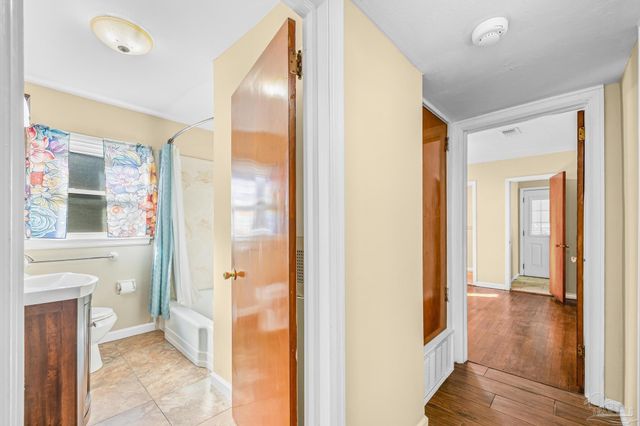 249 Willow St, Pensacola, FL 32506