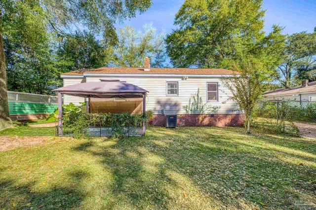 249 Willow St, Pensacola, FL 32506