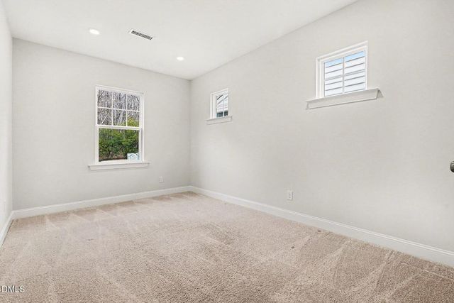 217 Silverhawk Lane, Durham, NC 27703