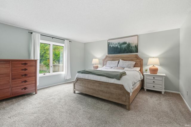 5535 Trishlyn Cove, Fort Wayne, IN 46835