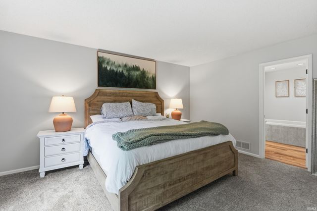 5535 Trishlyn Cove, Fort Wayne, IN 46835