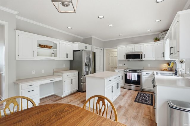 5535 Trishlyn Cove, Fort Wayne, IN 46835