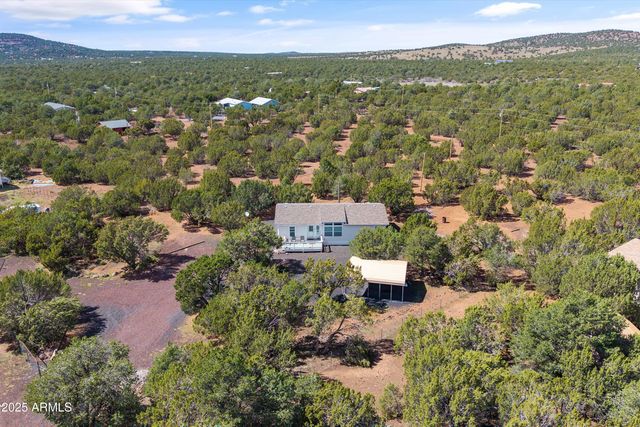 2327 N North --, Vernon, AZ 85940