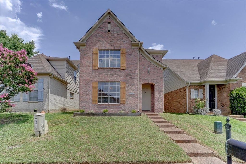 1258 CARLTON RIDGE DR, Cordova, TN 38018