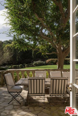 1567 E Valley Road, Montecito, CA 93108