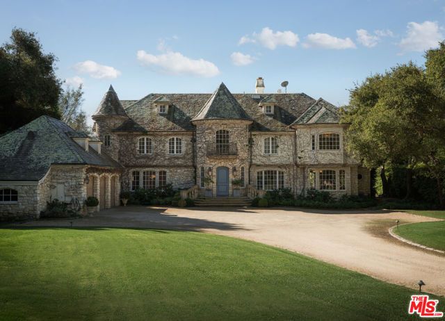 1567 E Valley Road, Montecito, CA 93108