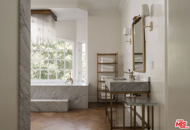 1567 E Valley Road, Montecito, CA 93108