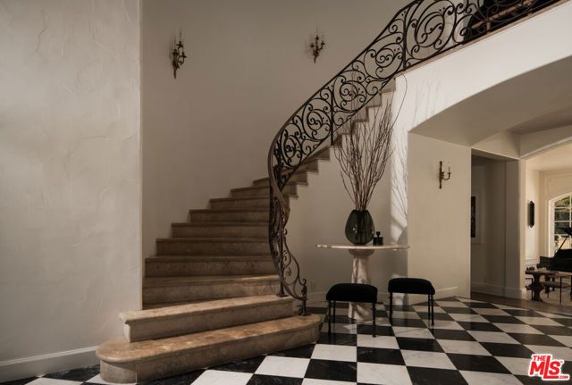 1567 E Valley Road, Montecito, CA 93108