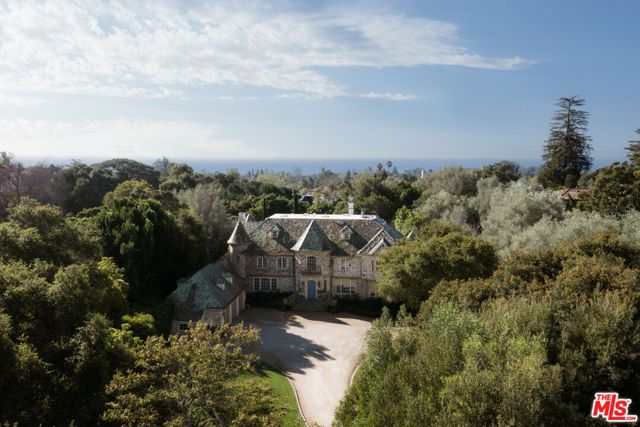 1567 E Valley Road, Montecito, CA 93108