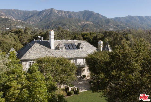 1567 E Valley Road, Montecito, CA 93108