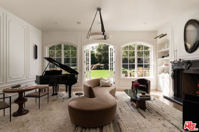 1567 E Valley Road, Montecito, CA 93108