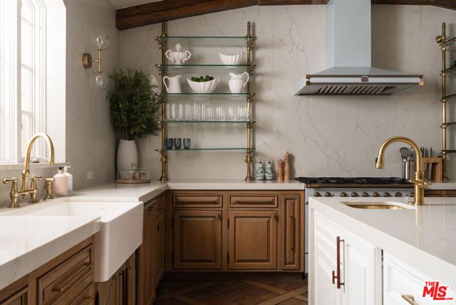 1567 E Valley Road, Montecito, CA 93108