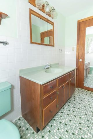 3239 S State Road 103, New Castle, IN 47362