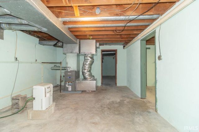 3239 S State Road 103, New Castle, IN 47362