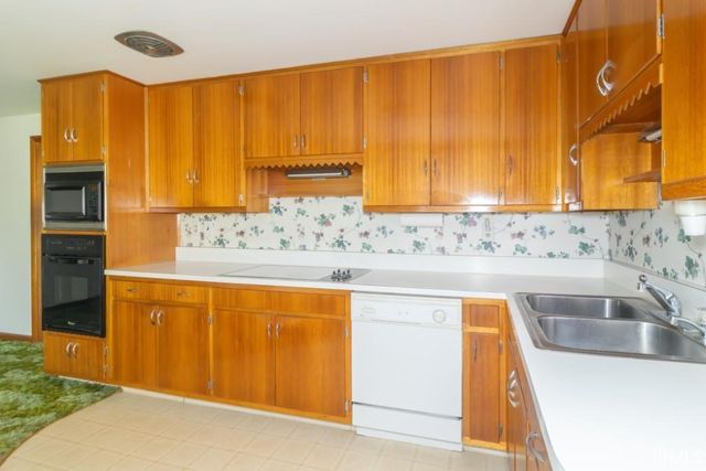 3239 S State Road 103, New Castle, IN 47362